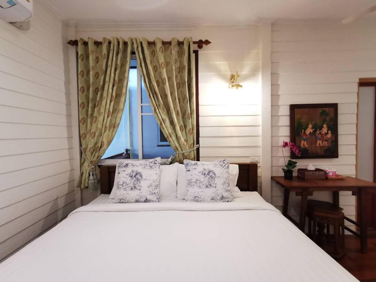Tavee Guesthouse Bangkok Kültér fotó