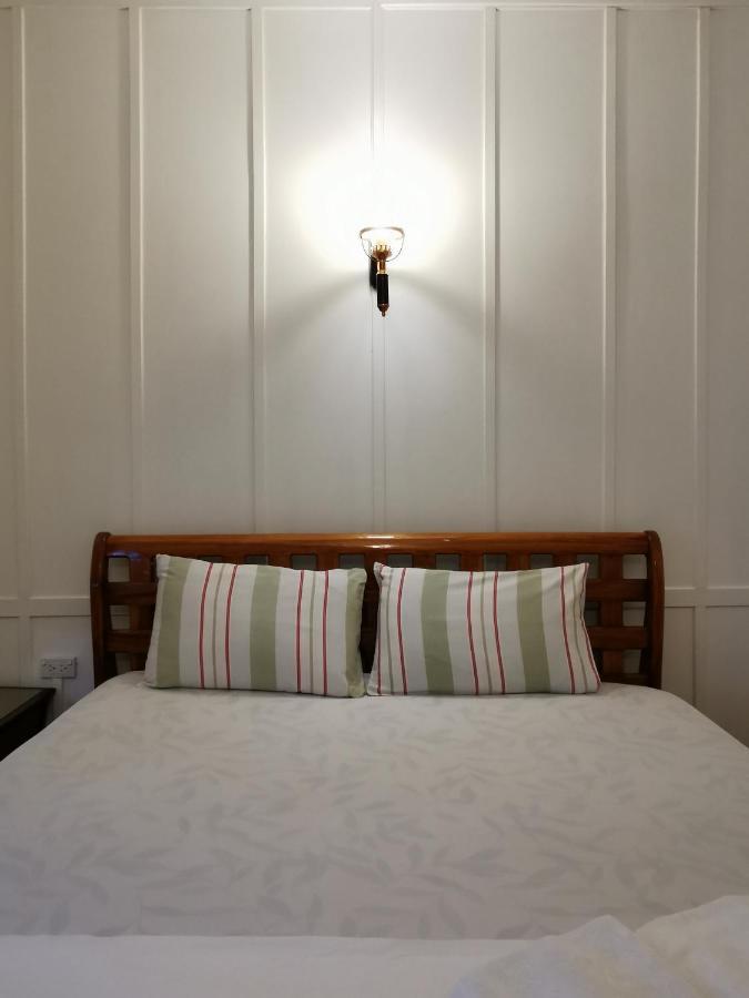 Tavee Guesthouse Bangkok Kültér fotó