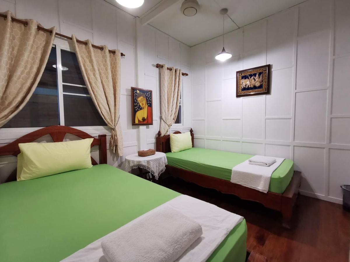 Tavee Guesthouse Bangkok Kültér fotó
